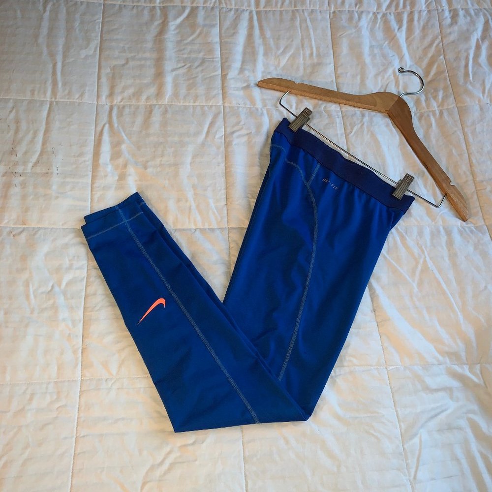 Nike Pro Women's Tights